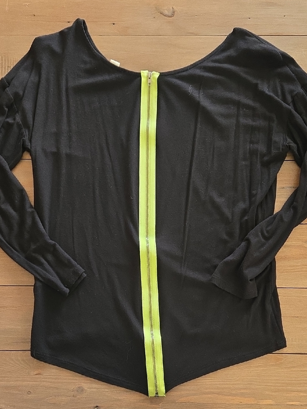 Long Sleeve Top with Neon Yellow Zipper